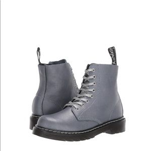 De martens sz 10 toddler